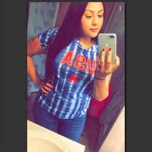 Meet your Posher, Debra